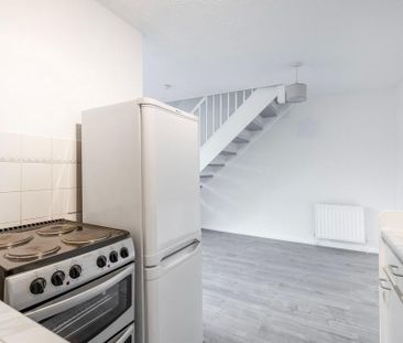 1 bedroom end of terrace house to rent - Photo 4