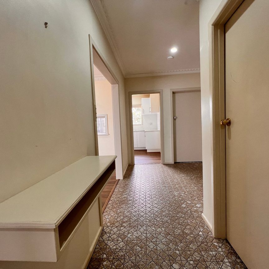 16 Woorite Place, Keilor East VIC 3033 - Photo 1