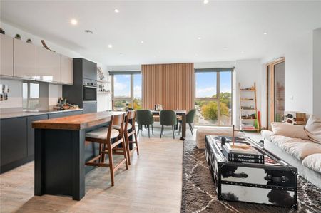 3 bedroom apartment to rent - Photo 3