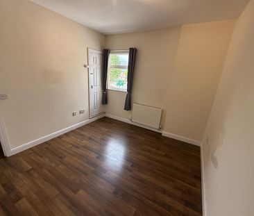 Regent Street, Nuneaton - Photo 3