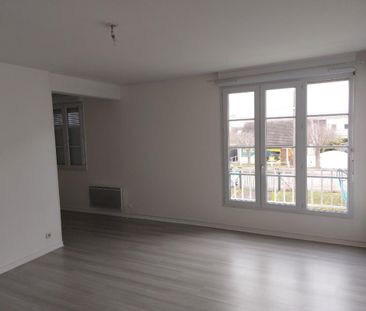 Location Appartement 3 pièces 65m² ST MARCEL 27950 - Photo 3