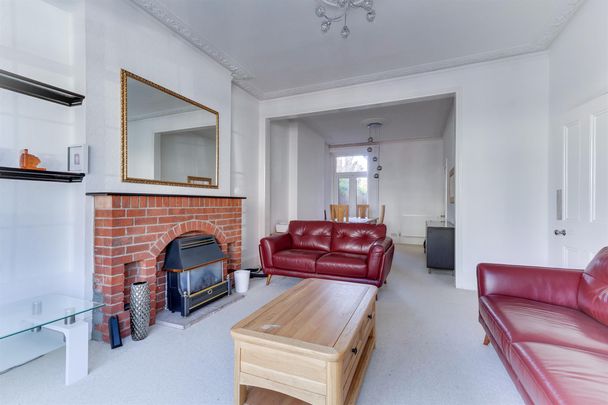 Francis Avenue, Southsea Unfurnished - Photo 1