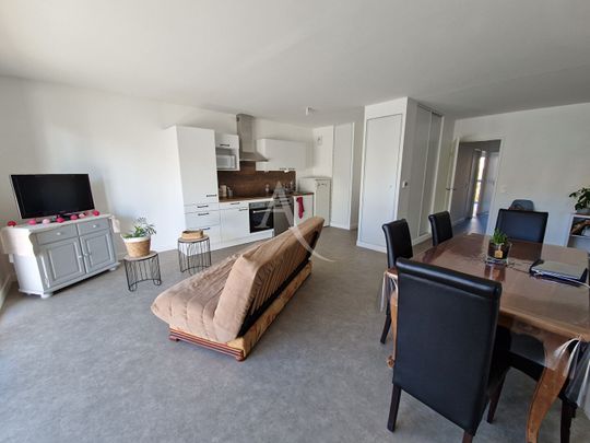 Location Appartement 4 pièces 82m² - Photo 1