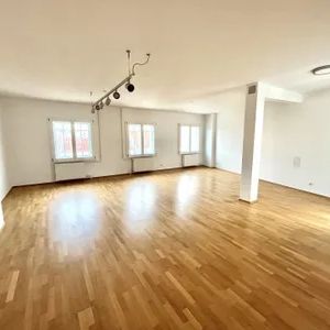 133 m² LOFT-Wohnung in schönem Altbau mit neuer Küche in 1170 Wien zu mieten! - Photo 1