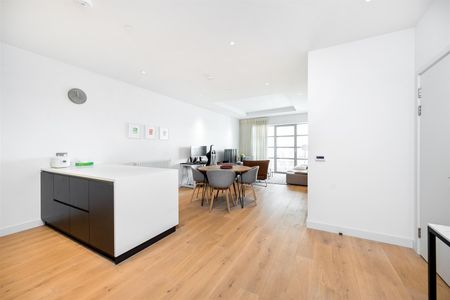 1 bedroom block of flats - Photo 5