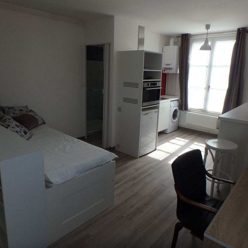 RUE CHARLES III - NANCY - STUDIO MEUBLE - Photo 1