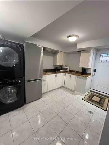 For Lease - 18 Ravenrock Court, Toronto, Ontario - Photo 2