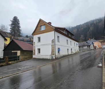 2-Zimmerwohnung mit Kücheneinrichtung - Photo 1