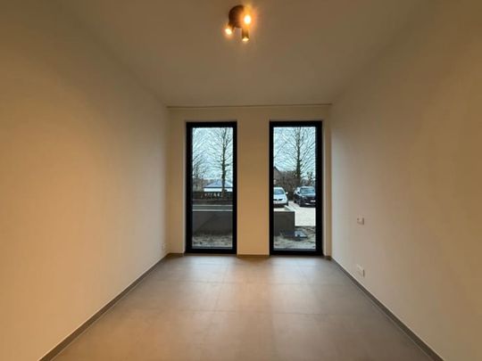 Appartement te huur - Photo 1