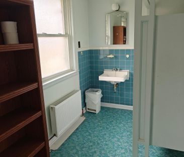 For Lease - 374 Central Park Boulevard Unit# Room #10, Oshawa, Ontario - Photo 5