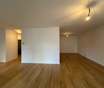 LOFTARTIGE, neuwertige Stilaltbauwohnung mit Terrasse und Eigengarten! - Photo 5