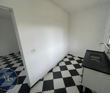 Casa Para Aluguel - No Jardim Jovaia - Photo 5
