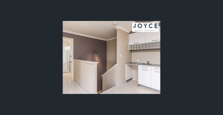 Beautiful Family Home! - Photo 4