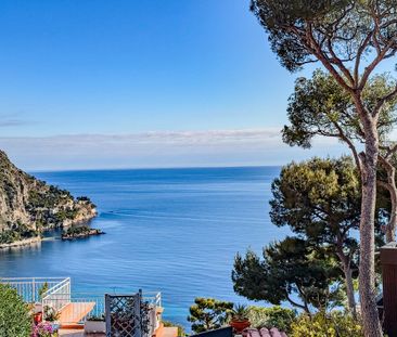 Èze Bord de Mer – Villa contemporaine aux lignes raffinées et panor... - Photo 2