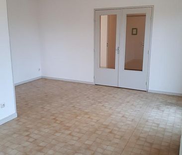 Appartement - T2 - FONTAINES - Photo 1