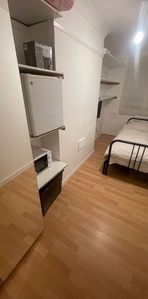 Room in a Shared Flat, Lyttelton Road, N2 - Photo 1
