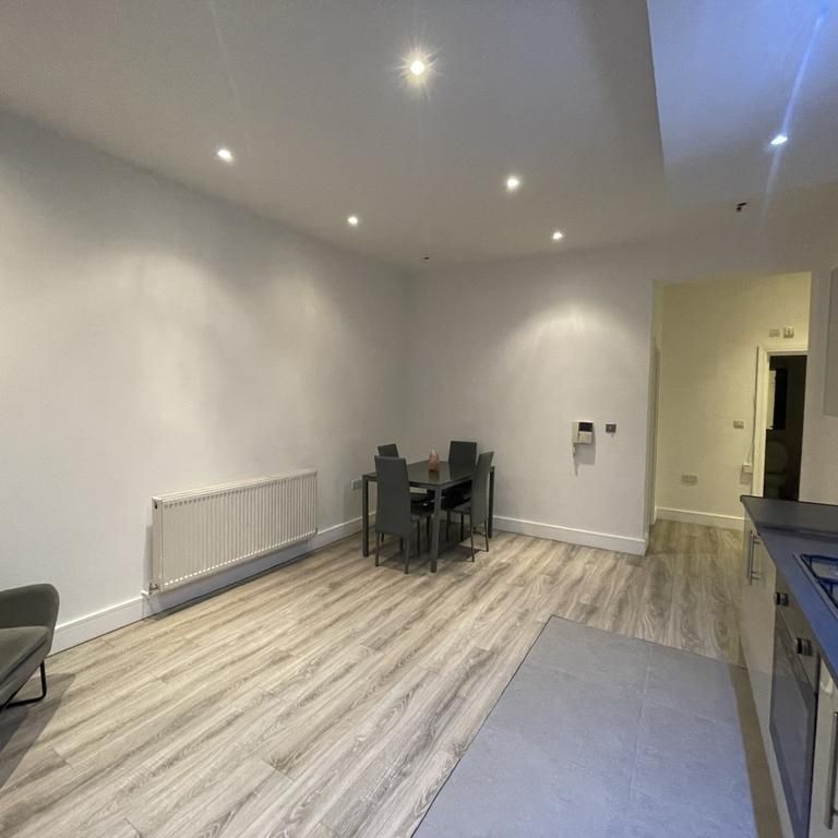 1 bedroom flat to rent - Photo 1