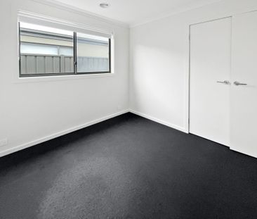 6 Butcherbird Parade, Winter Valley - Photo 3