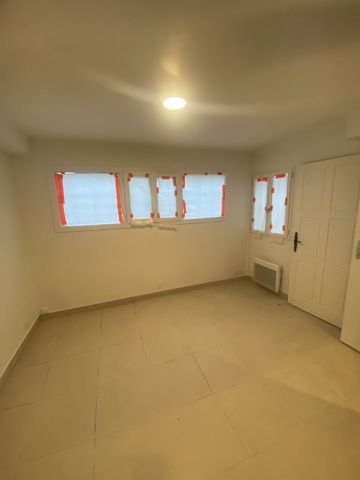 Location appartement 1 pièce, 12.80m², Le Bourget - Photo 3