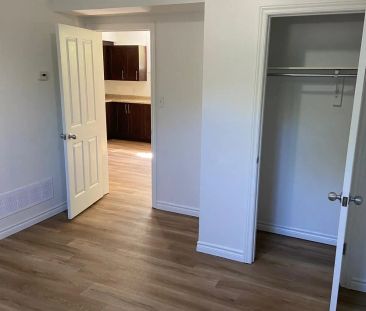 32 Elmsdale Drive #3B - Photo 3