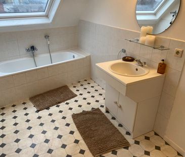 Gezellig duplex appartement met 1 slaapkamer in het centrum. - Foto 6