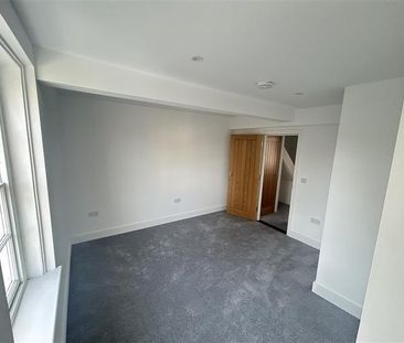2 bedroom house to rent - Photo 2