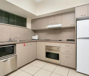CAIRNS CITY APARTMENT, IN SOUGHT AFTER COMPLEX! - Photo 6