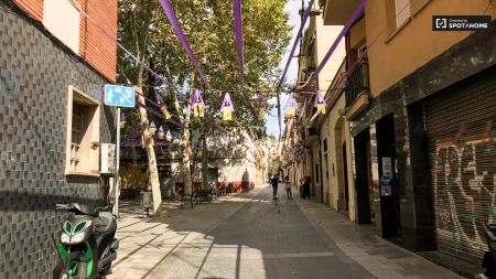 Room in a shared 4-bedroom apartment for rent in La Bordeta, perfect for students - Photo 5