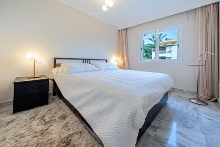 3 room luxury Flat for rent in Málaga, Spain - Photo 5