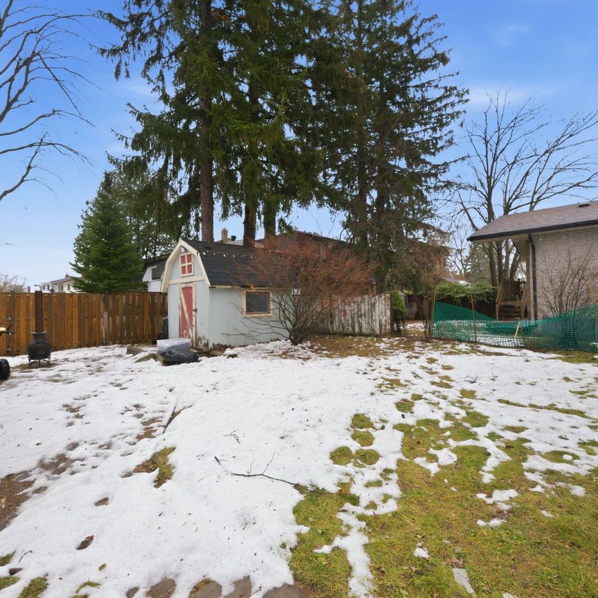 For Lease - 1414 Simcoe Street, Oshawa, Ontario - Photo 1