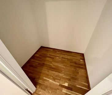 WINTERAKTION – Erster Monat Mietfrei! Moderne Pärchenwohnung mit Ba... - Photo 6