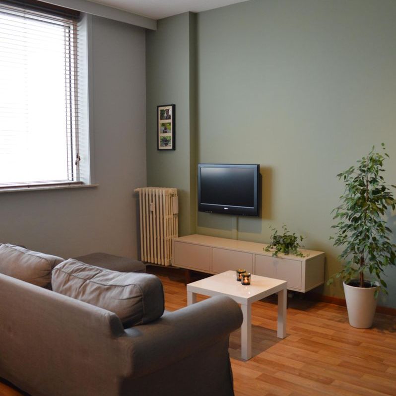 Appartement te huur in Gent voor € 700 met 1 slaapkamer - Photo 1