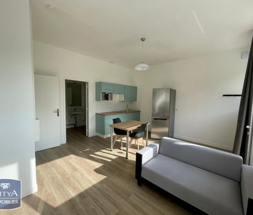 Location Appartement 1 pièce 11m² CHANGE 53810 - Photo 2