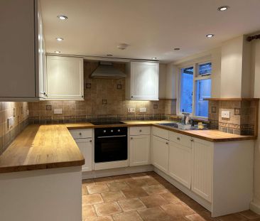 A character three bedroom Cottage in a peaceful location forming pa... - Photo 5