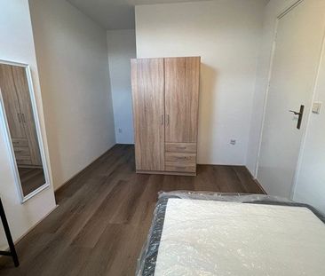Te huur: Appartement Piet Heinstraat 41 in Delft - Photo 2