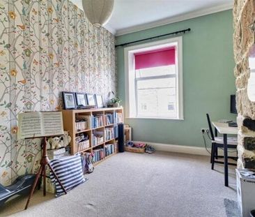 4 bedroom terraced house to rent - Photo 6