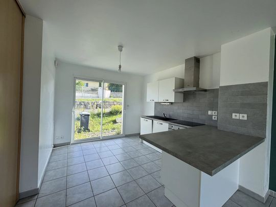 Location Maison 4 pièces 85 m2 à Boisset-Saint-Priest - Photo 1