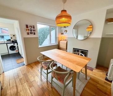 66 Haypark Avenue, Belfast, BT7 3FF - Photo 3