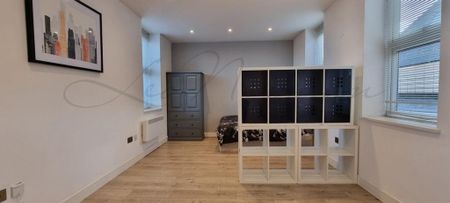 Studio to rent - Photo 3