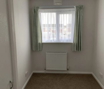 **NO DEPOSIT OPTION AVAILABLE** A stunning three bedroom family hom... - Photo 5