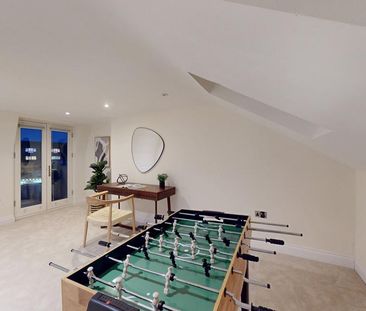 4 bedroom terraced house to rent - Photo 1