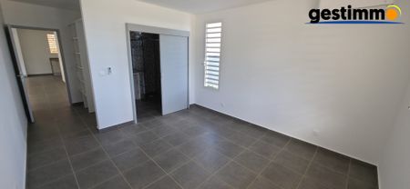 Location Maison 4 pièces 112m² MATOURY 97351 - Photo 2