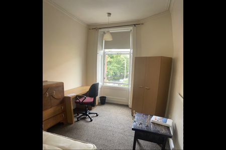 4 Bed Flat, West Princes Street, G4 - Photo 2