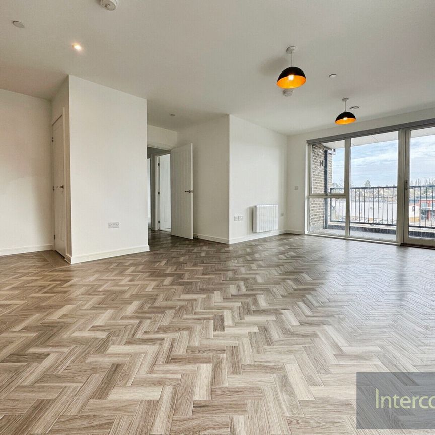 Morton Peto Road, CM23, Bishop'S Stortford - Photo 1