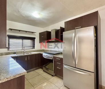 CASA EN RENTA EN ARANDAS RESIDENCIAL - Foto 5