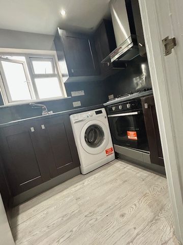 Studio Flat, Highfield Avenue, NW11 - Photo 5