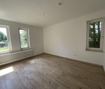 Schicke helle 2-Zimmer-Wohnung in Wilhelmshaven im grünenFedderward... - Foto 1