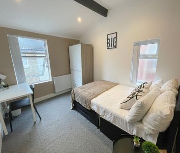 6 bedroom terraced house to rent - Photo 6