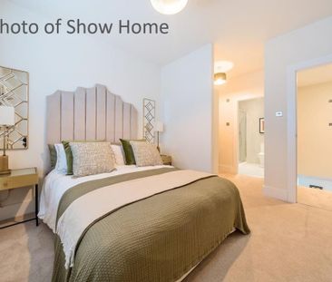 4 bedroom detached house to rent - Photo 2