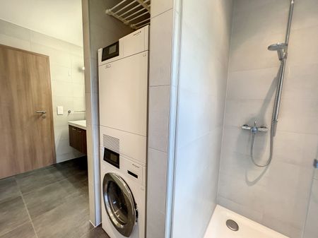 4½ UNIQUE - GRAND STANDING avec vue sur le lac ! - Foto 4